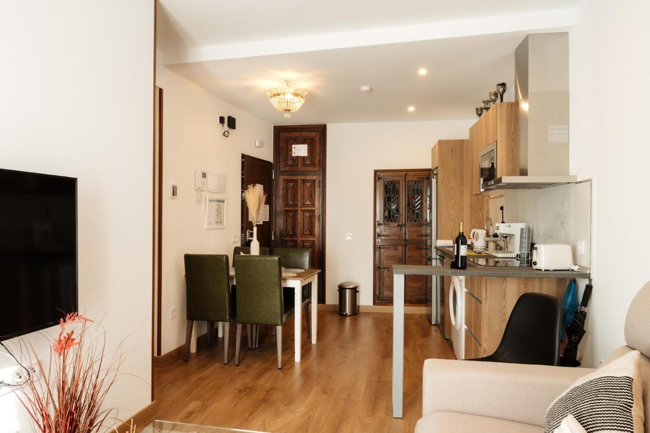 Cason De Los Lopez Apartments Toledo Bagian luar foto